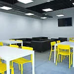 Optimum Devinska Hostel