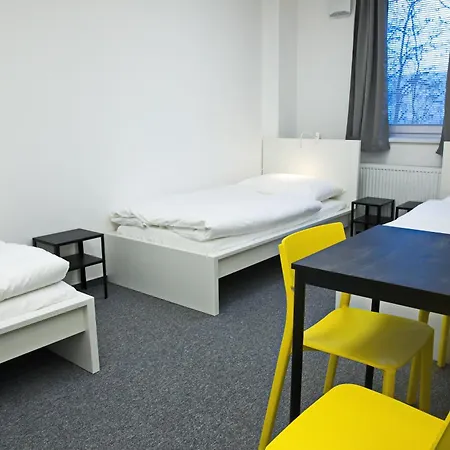 Optimum Devinska Vandrarhem